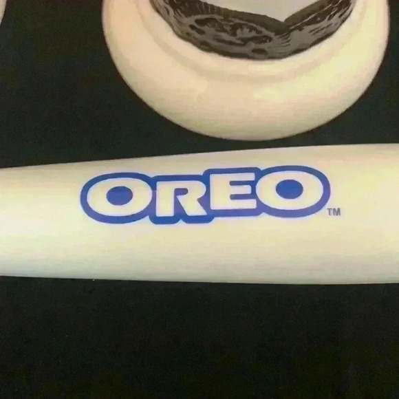 Vintage Oreo Milkshake Ceramic Malt Glasses (2) with Recipe on Side and Scoop - Picture 6 of 11